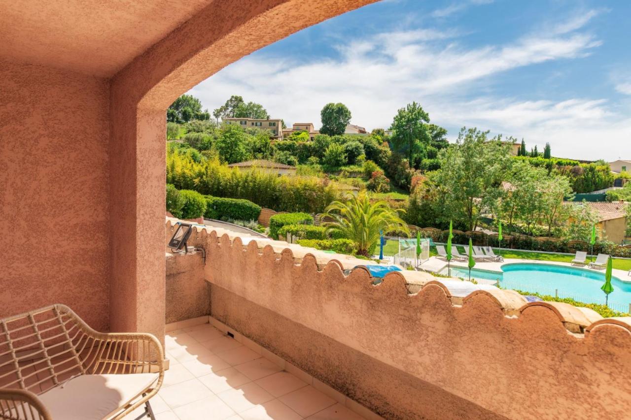 Отель Les Bastides Saint Paul Экстерьер фото