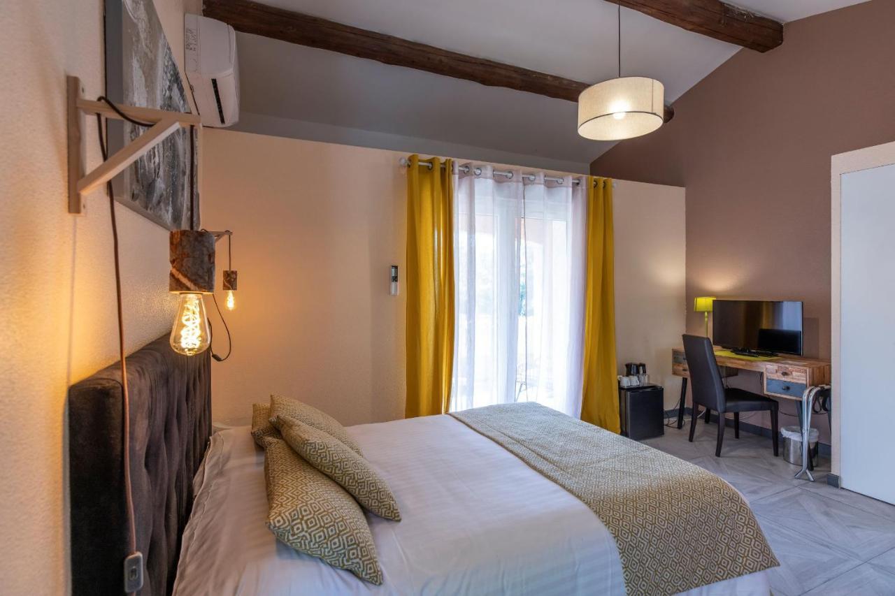 Отель Les Bastides Saint Paul Экстерьер фото
