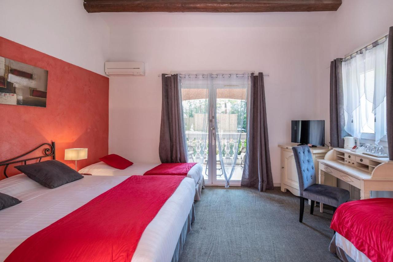 Отель Les Bastides Saint Paul Экстерьер фото